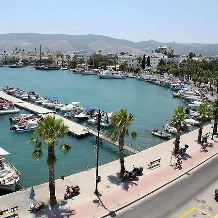 Hotell Astron 3*