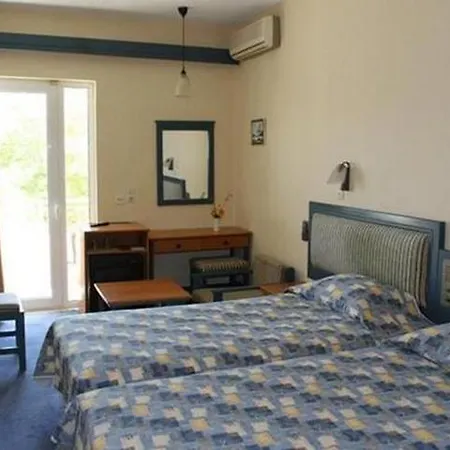 Hotel Astron 3*