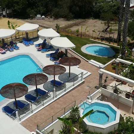 Hotel Astron 3*