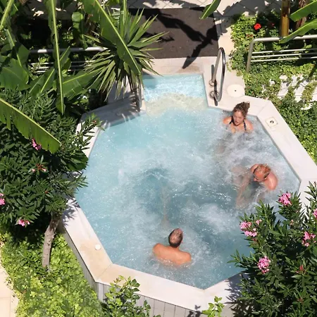 Hotel Astron