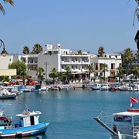 Hotel Astron 3*