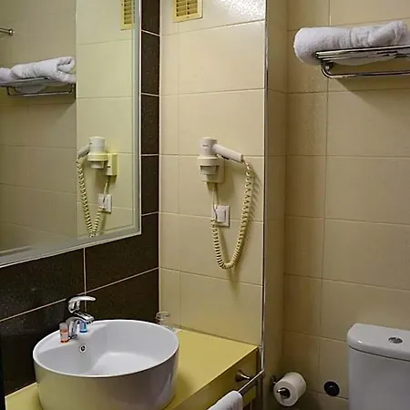 Hotel Astron 3*
