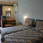 Astron Hotel 3*